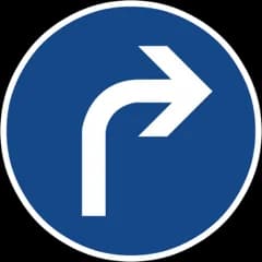 Nakaz skrętu w prawo – Znaki drogowe